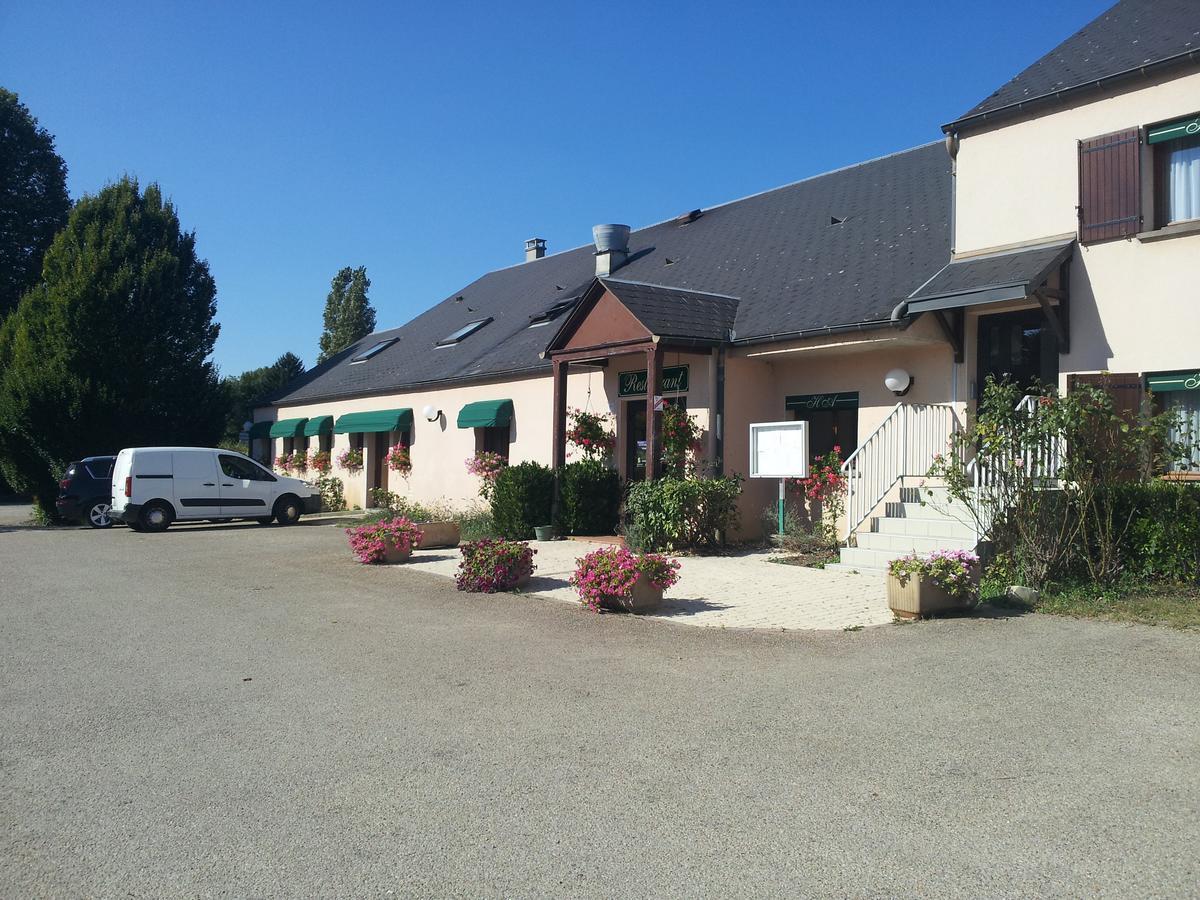 Logis Hotel Restaurant De L'Abbaye Ferrieres-en-Gatinais Luaran gambar